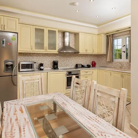 Kalypso With Private Swimming Pool Villa *