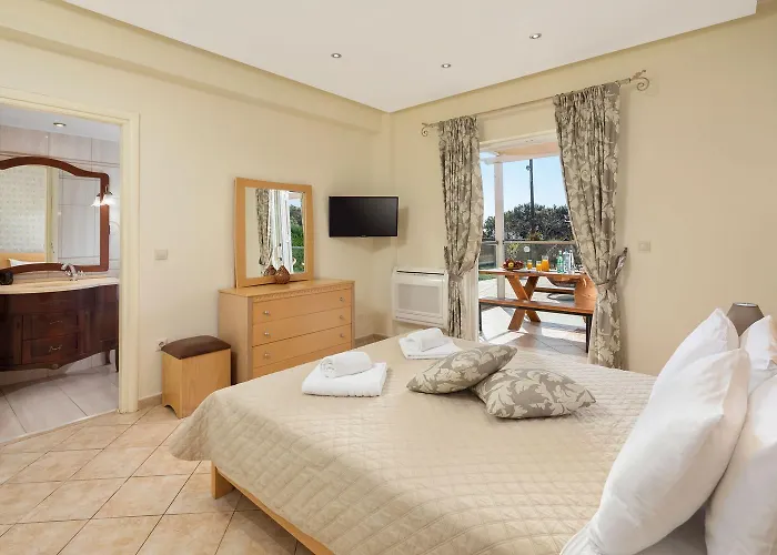 Villa Kalypso With Private Swimming Pool Halikounas