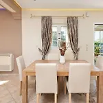 Kalypso With Private Swimming Pool *