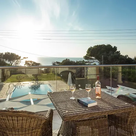 Kalypso With Private Swimming Pool Vilă *