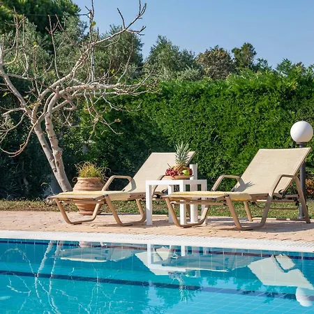 Kalypso With Private Swimming Pool Vilă