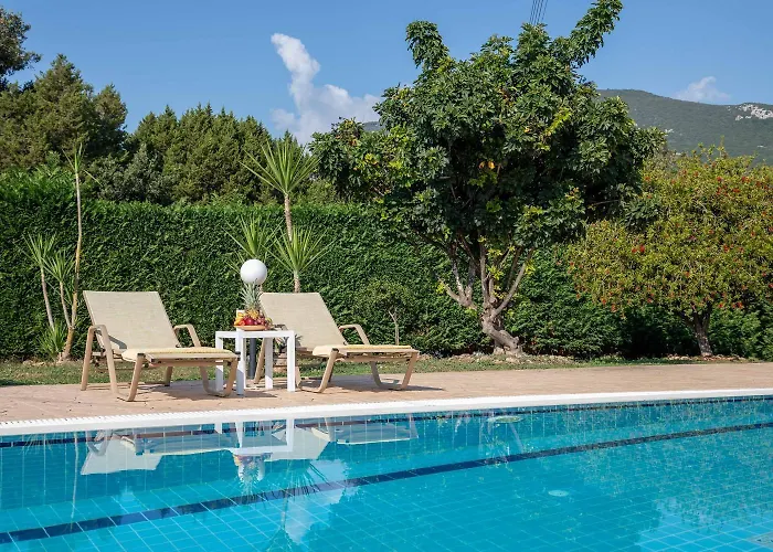Kalypso With Private Swimming Pool *